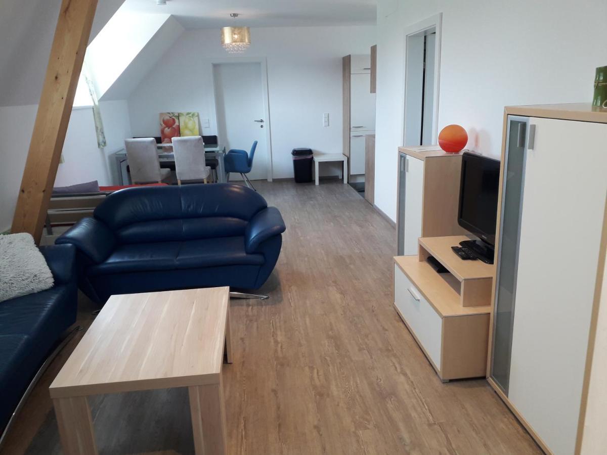Apartment Top 3 Mit 4 Betten Bestrooms Eu Steyr Exterior foto